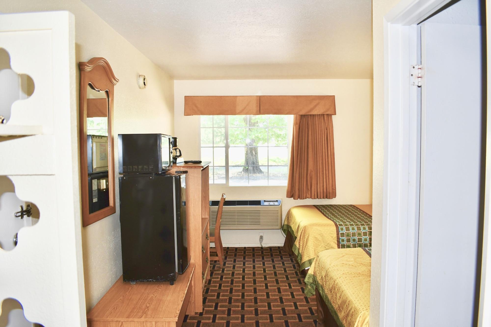 Travelers Inn מדפורד מראה חיצוני תמונה