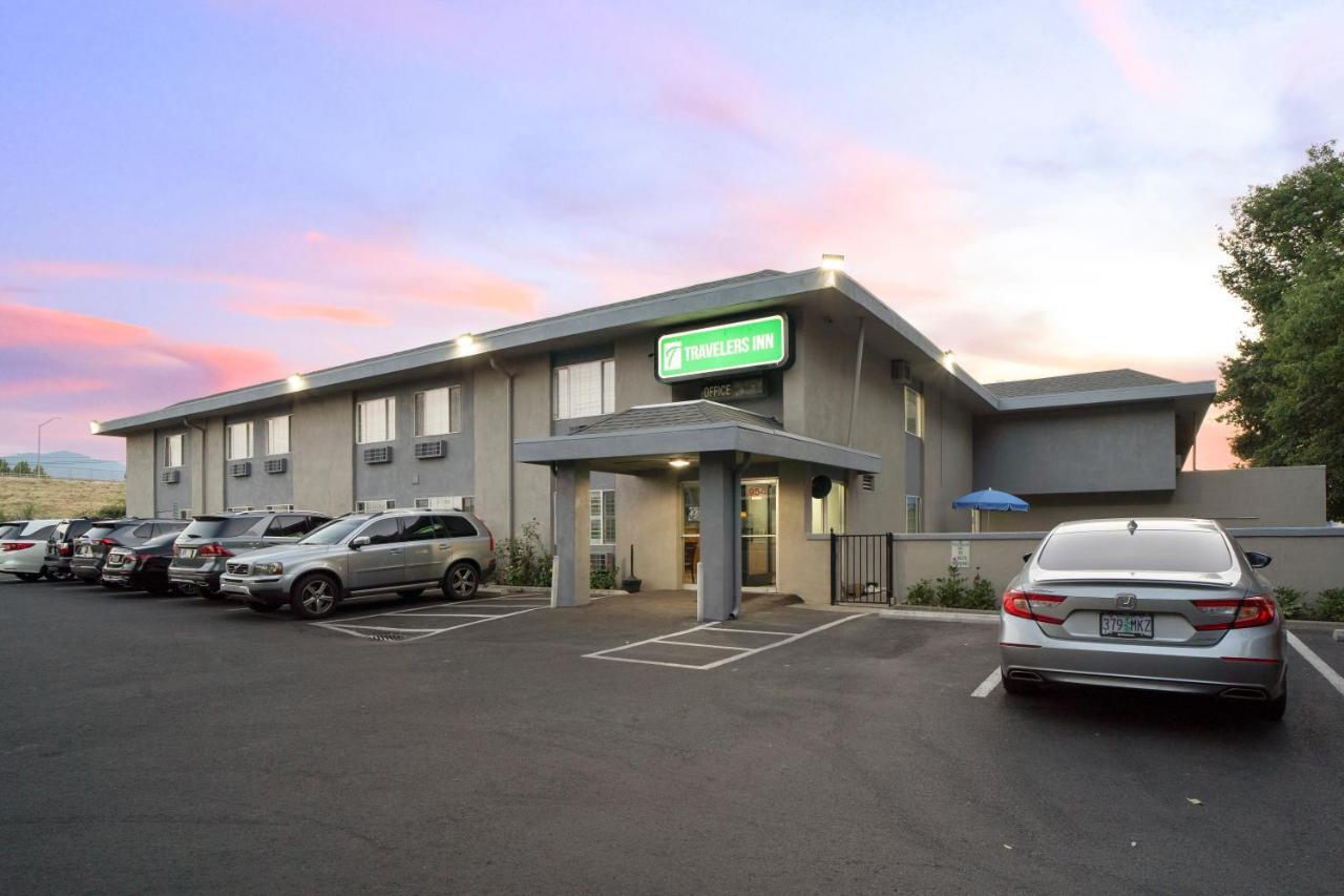 Travelers Inn מדפורד מראה חיצוני תמונה
