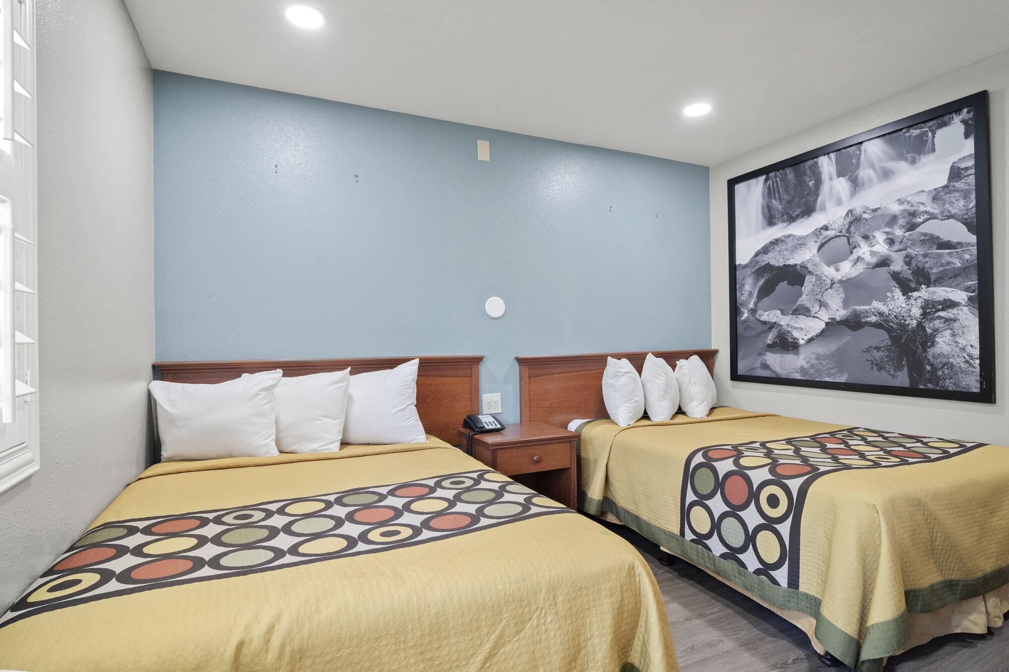 Travelers Inn מדפורד מראה חיצוני תמונה
